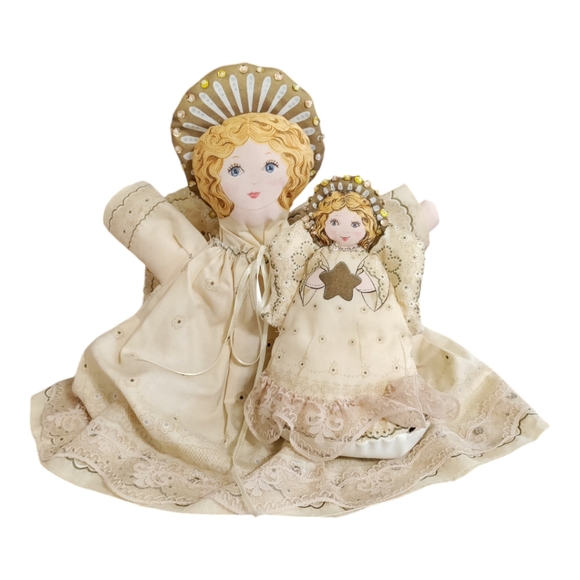 Vintage Handmade Angels - Picture 1 of 11